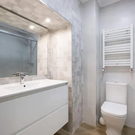 Alhondiga Flat By Next Stop Апартаменты