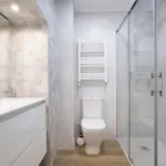 Alhondiga Flat By Next Stop Apartment Bilbao