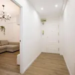 Alhondiga Flat By Next Stop *